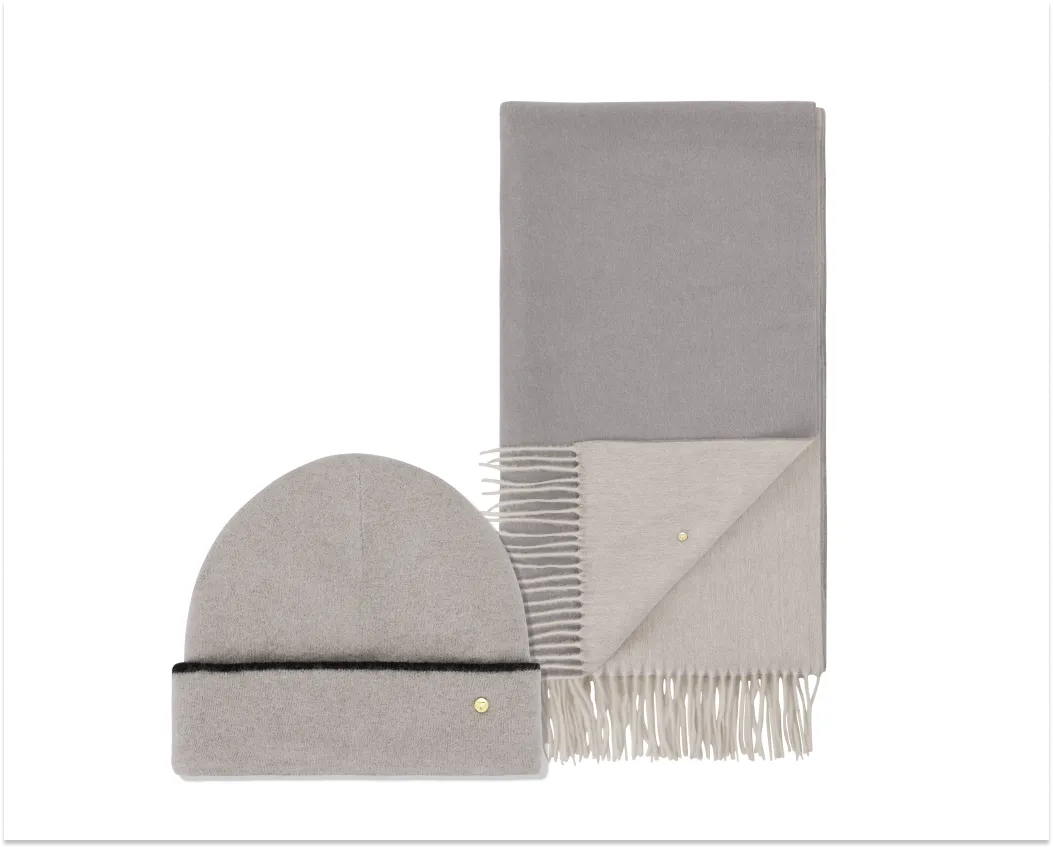 Classic Beanie & Classic Scarf - Greige/Crema
