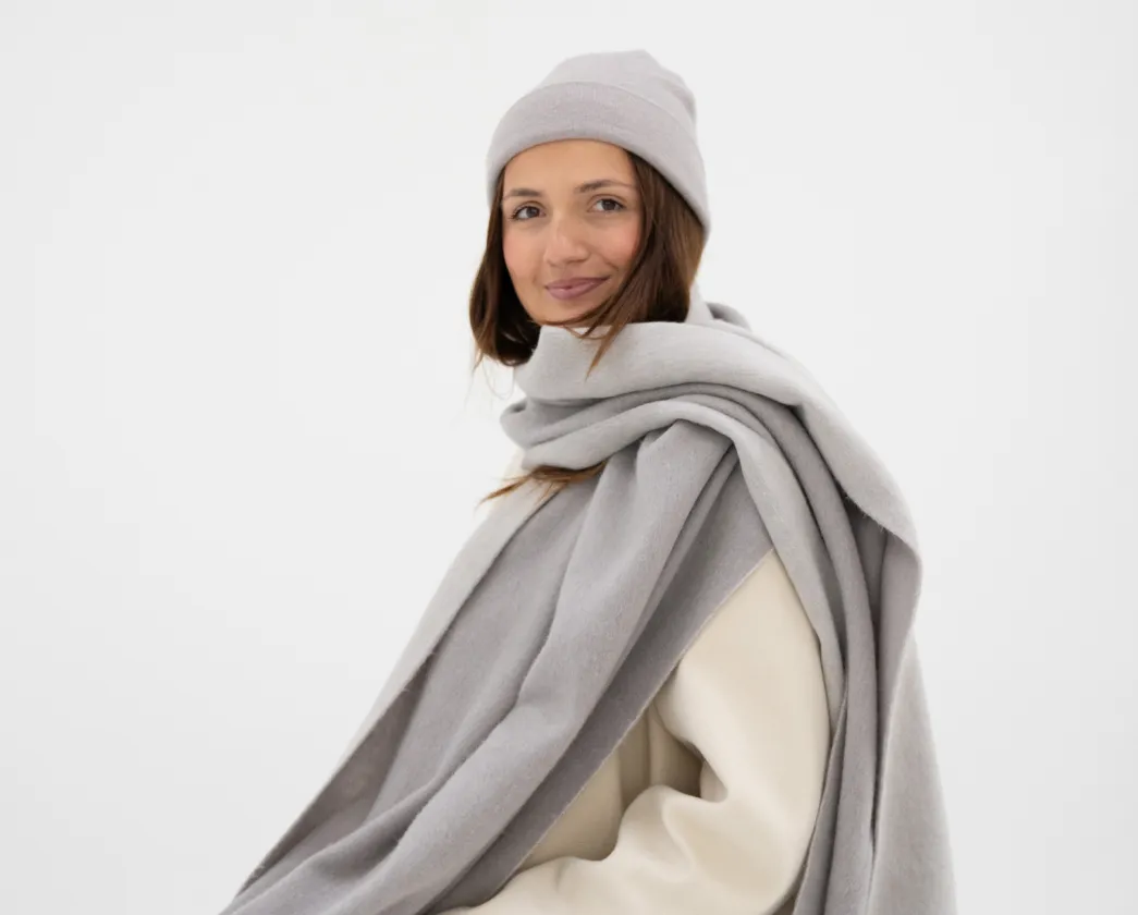 Classic Beanie & Classic Scarf - Greige/Crema