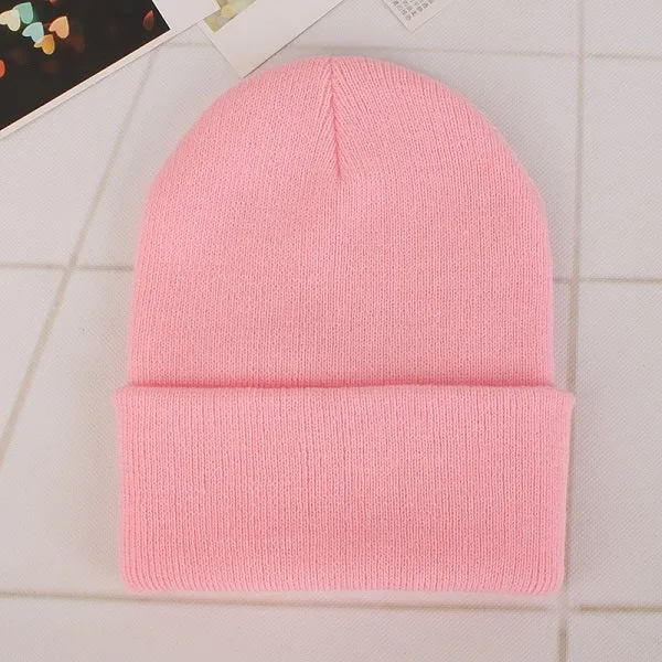 Cozy Solid Color Knit Beanie for All Seasons