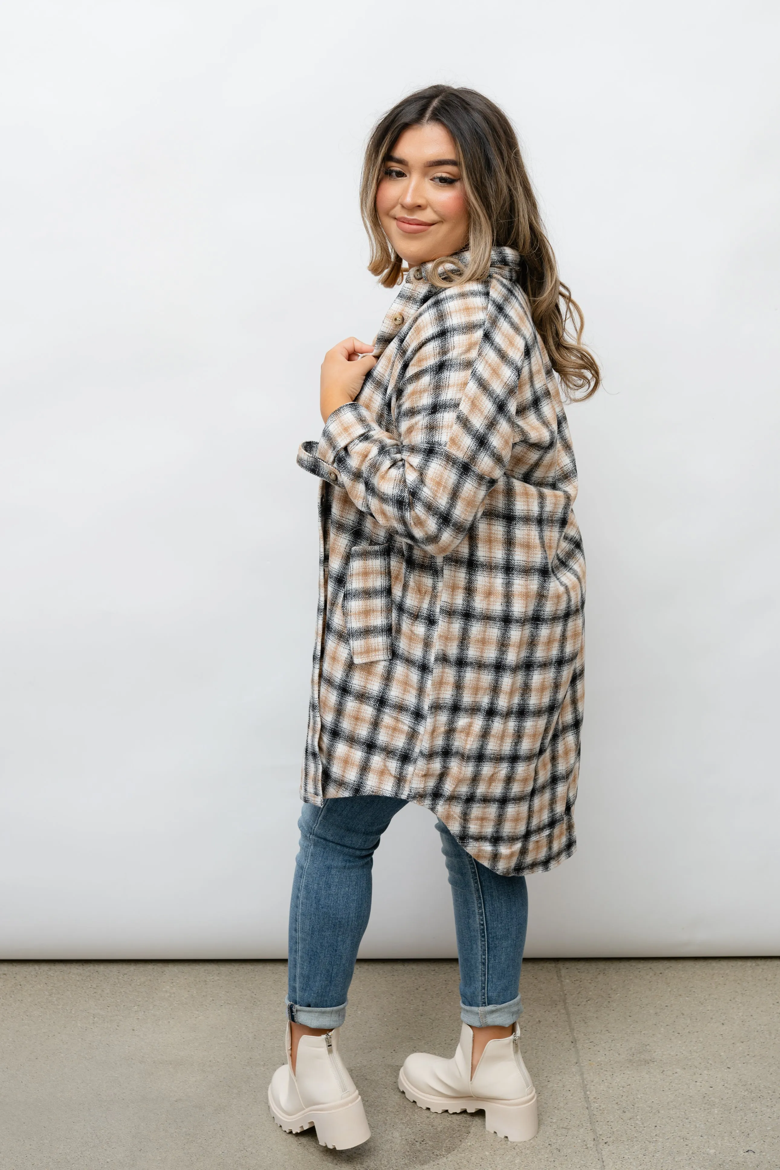 OVERSIZED PLAID BUTTON DOWN TOP SHACKET- BLACK