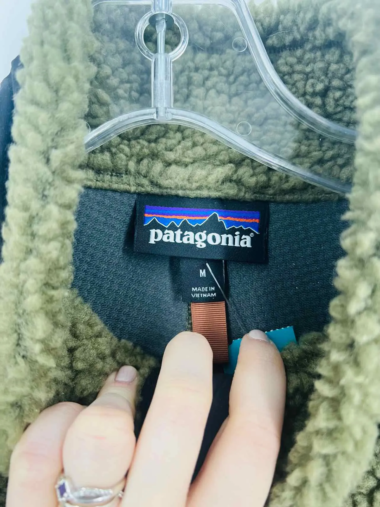 Patagonia Size M Olive/Black Paneled Sherpa Jackets Jacket