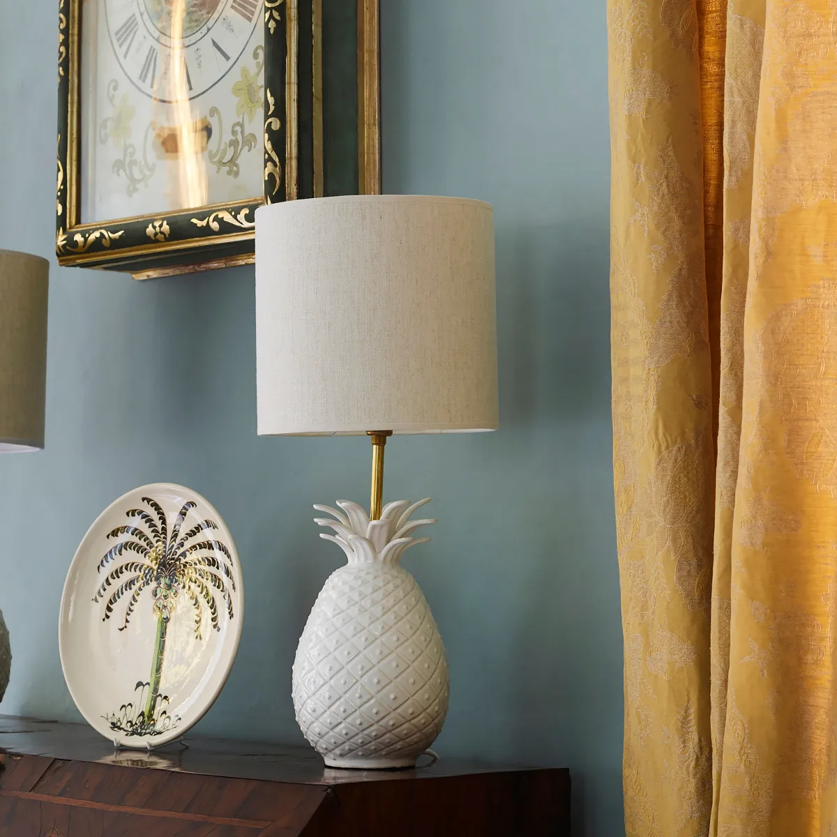 Small Cream Pineapple Lamp