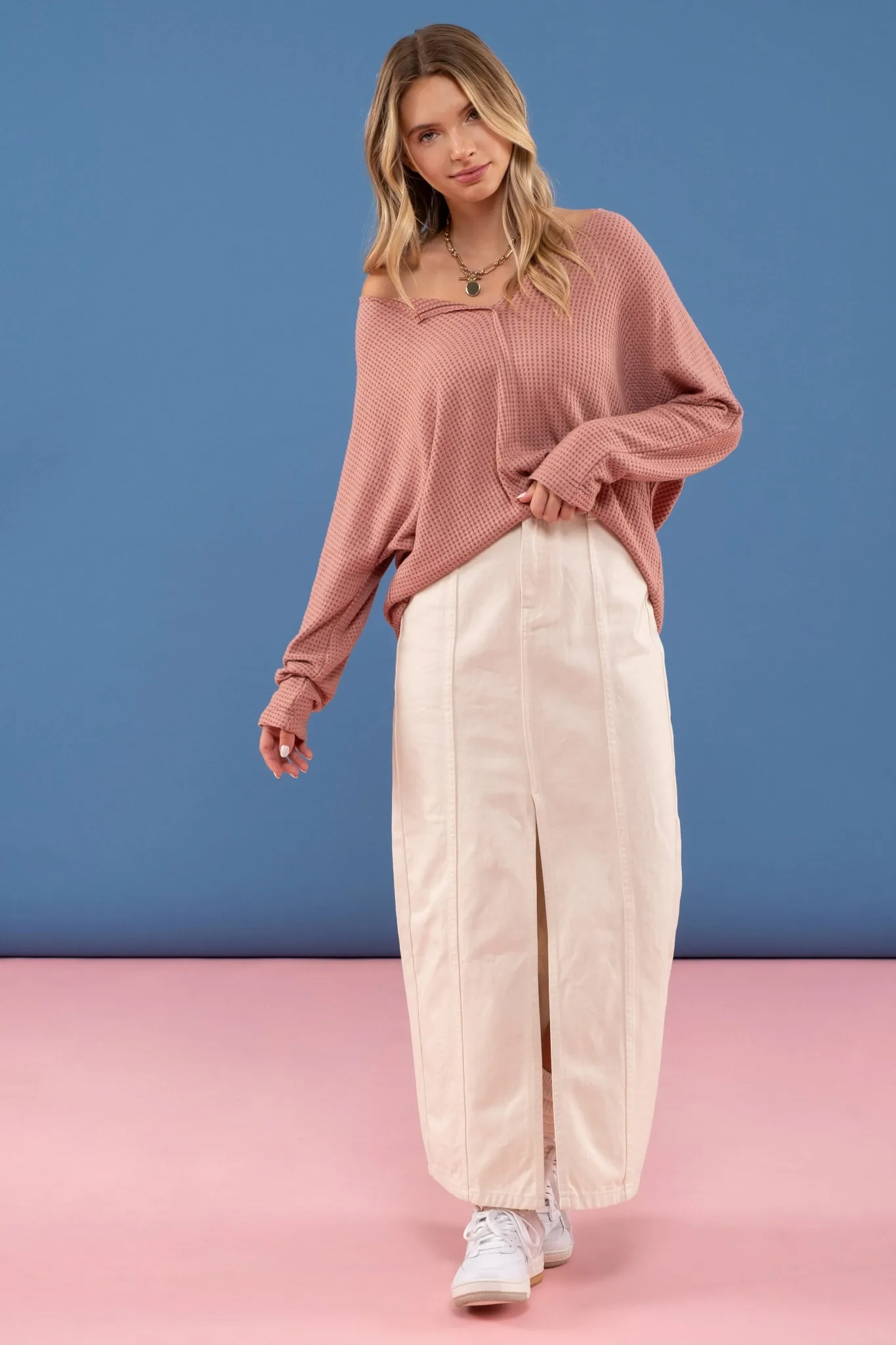 SPLIT NECK LONG SLEEVE TOP