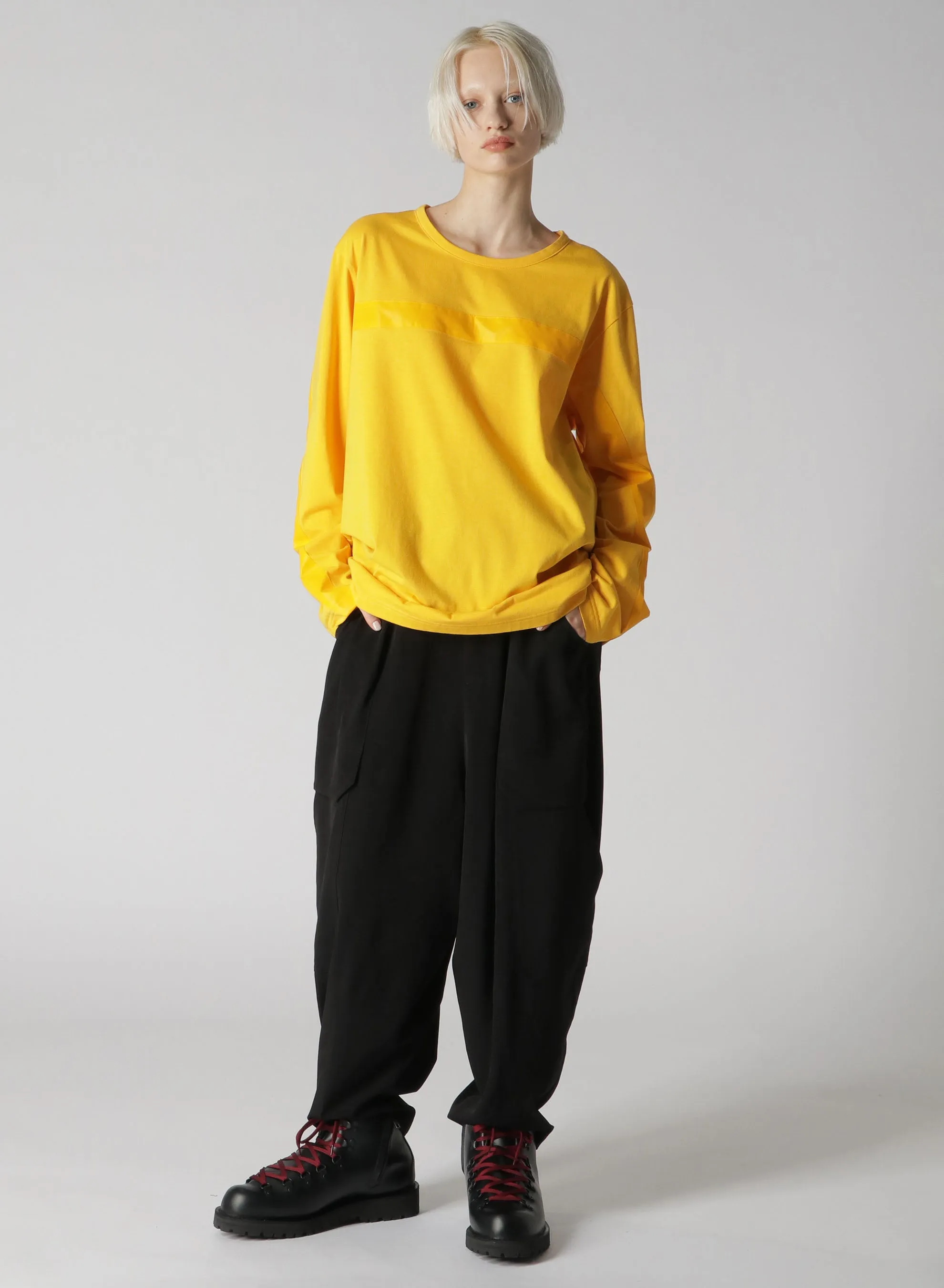 STRIP DETAIL LONG SLEEVE T-SHIRT