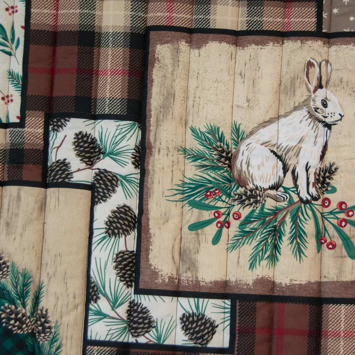 Woodland Christmas Quilted Bedding Set - Twin